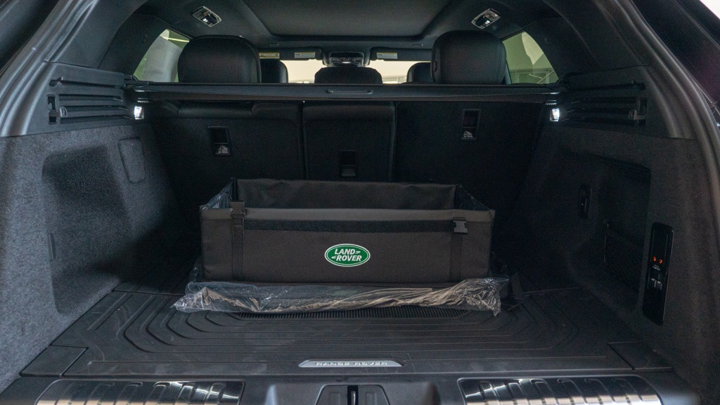2025 Land Rover Range Rover Sport SE photo 7