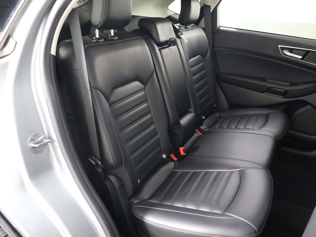 2024 Ford Edge SEL photo 28