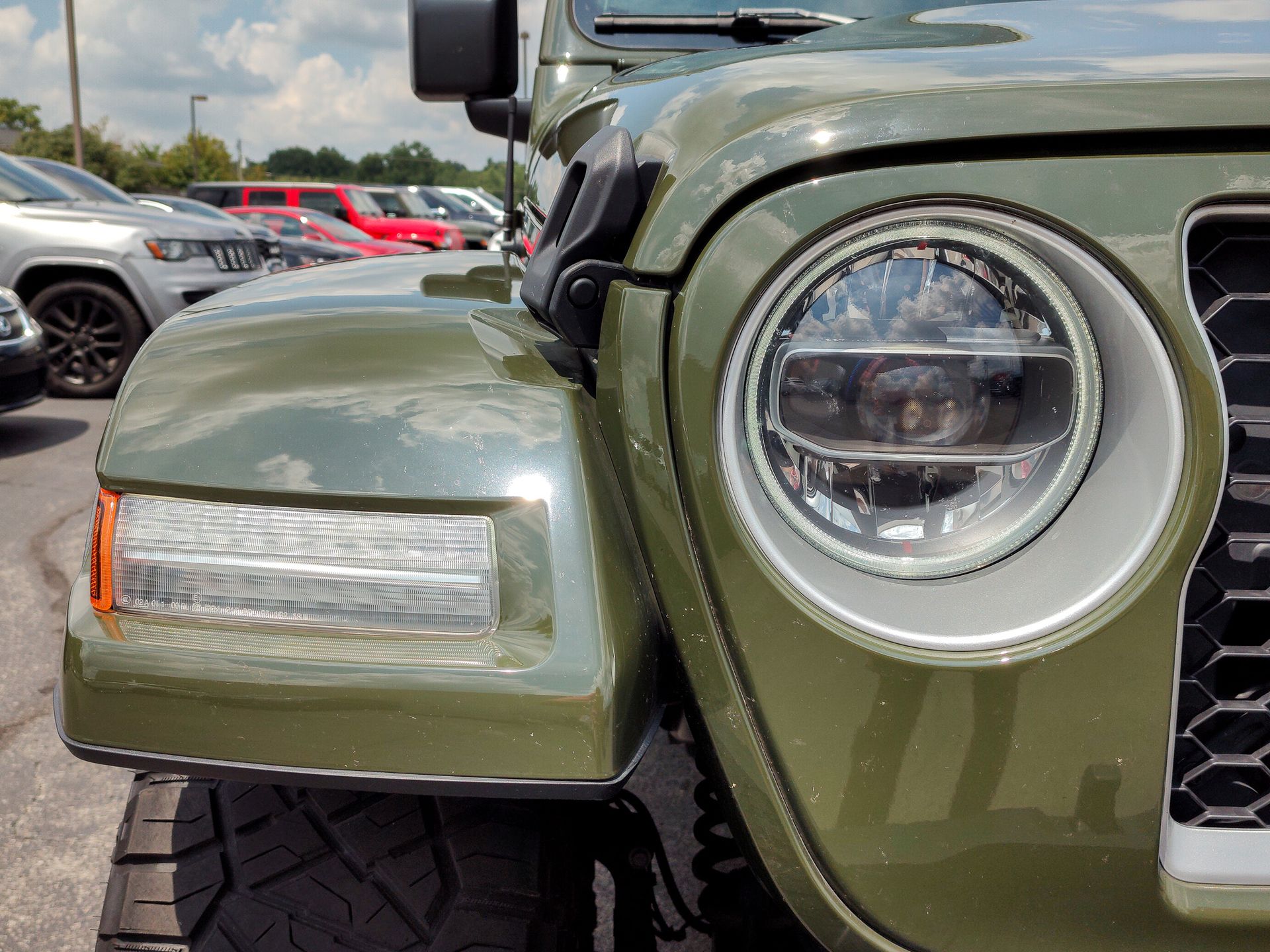 2021 Jeep Wrangler Unlimited Sahara 4xe photo 22