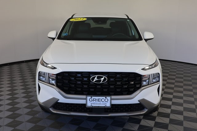 2023 Hyundai Santa Fe SE photo 3