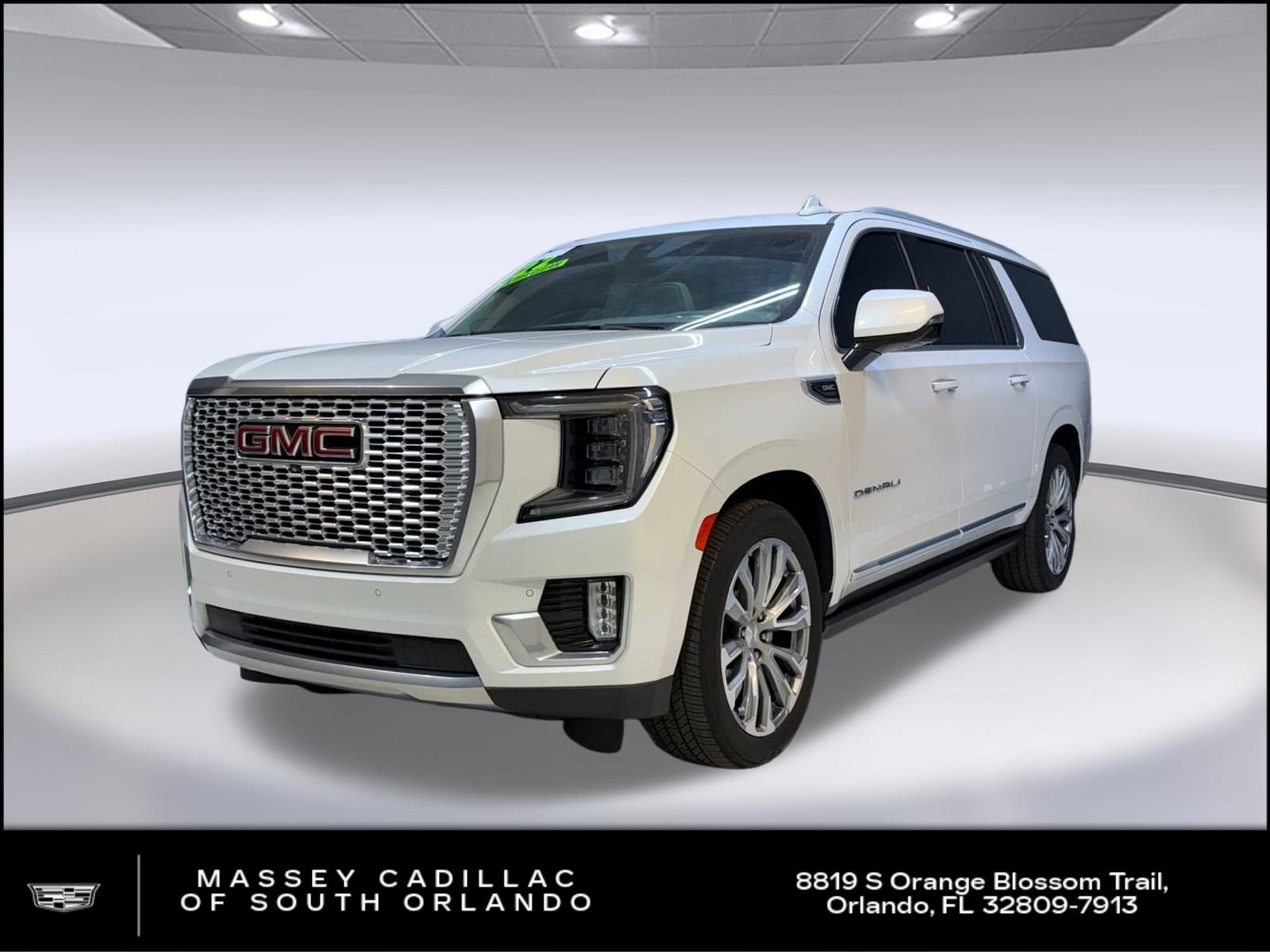 2022 GMC Yukon XL Denali's photo