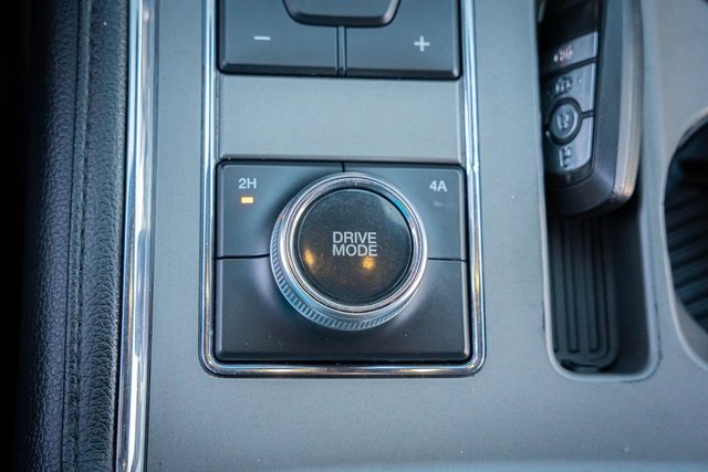 2019 Ford Expedition XLT photo 24