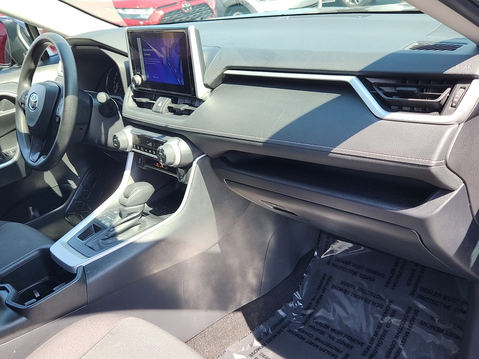 2025 Toyota RAV4 XLE photo 27