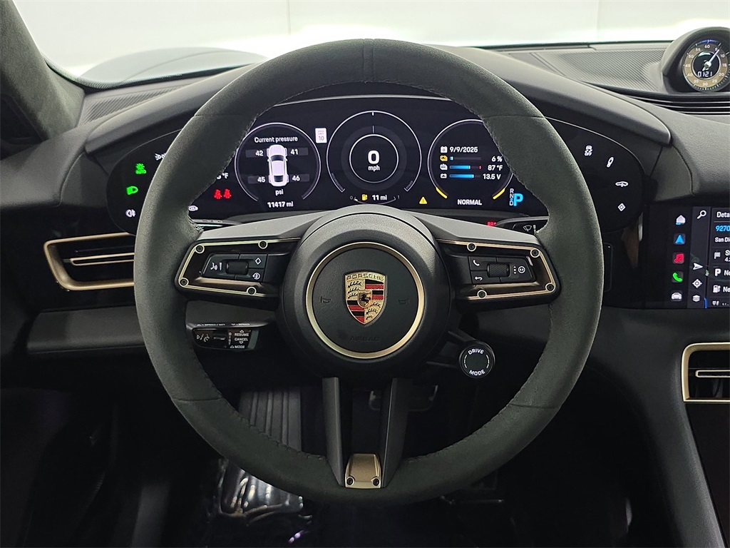 2023 Porsche Taycan GTS photo 14