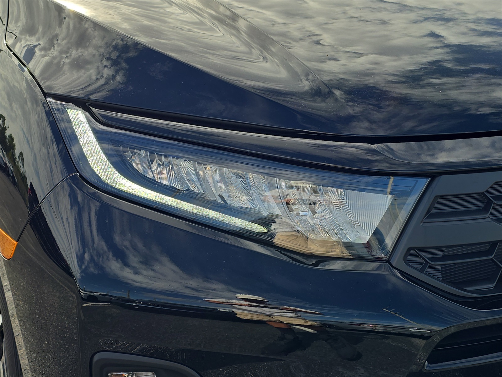 2026 Honda Odyssey EX-L photo 8