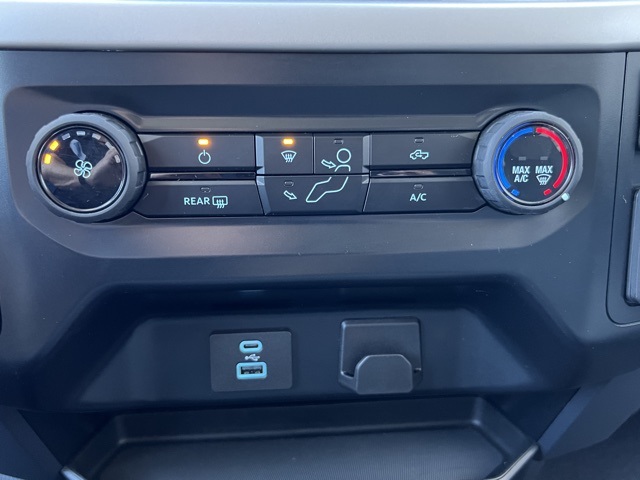 2023 Ford F-150 XLT photo 16