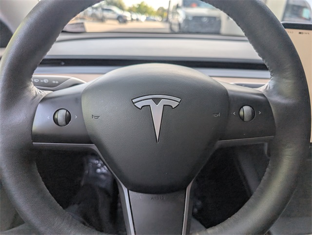 2022 Tesla Model 3 Long Range photo 19