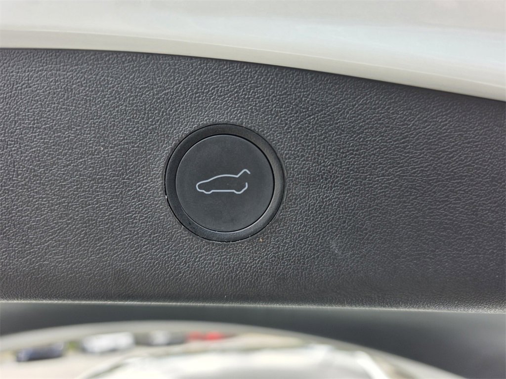 2021 Tesla Model 3 Performance photo 18