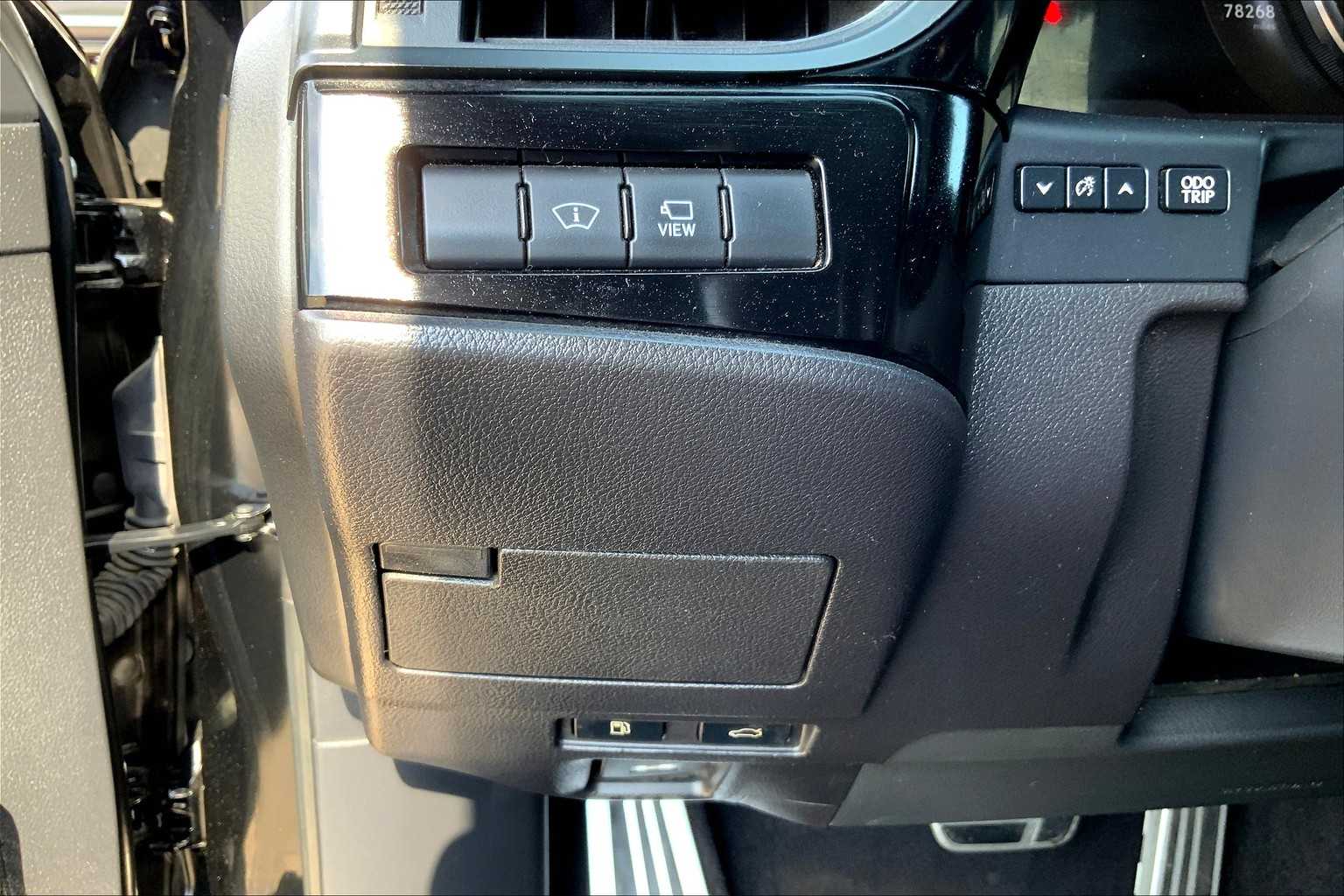 2024 Lexus ES 350 F SPORT Handling photo 30