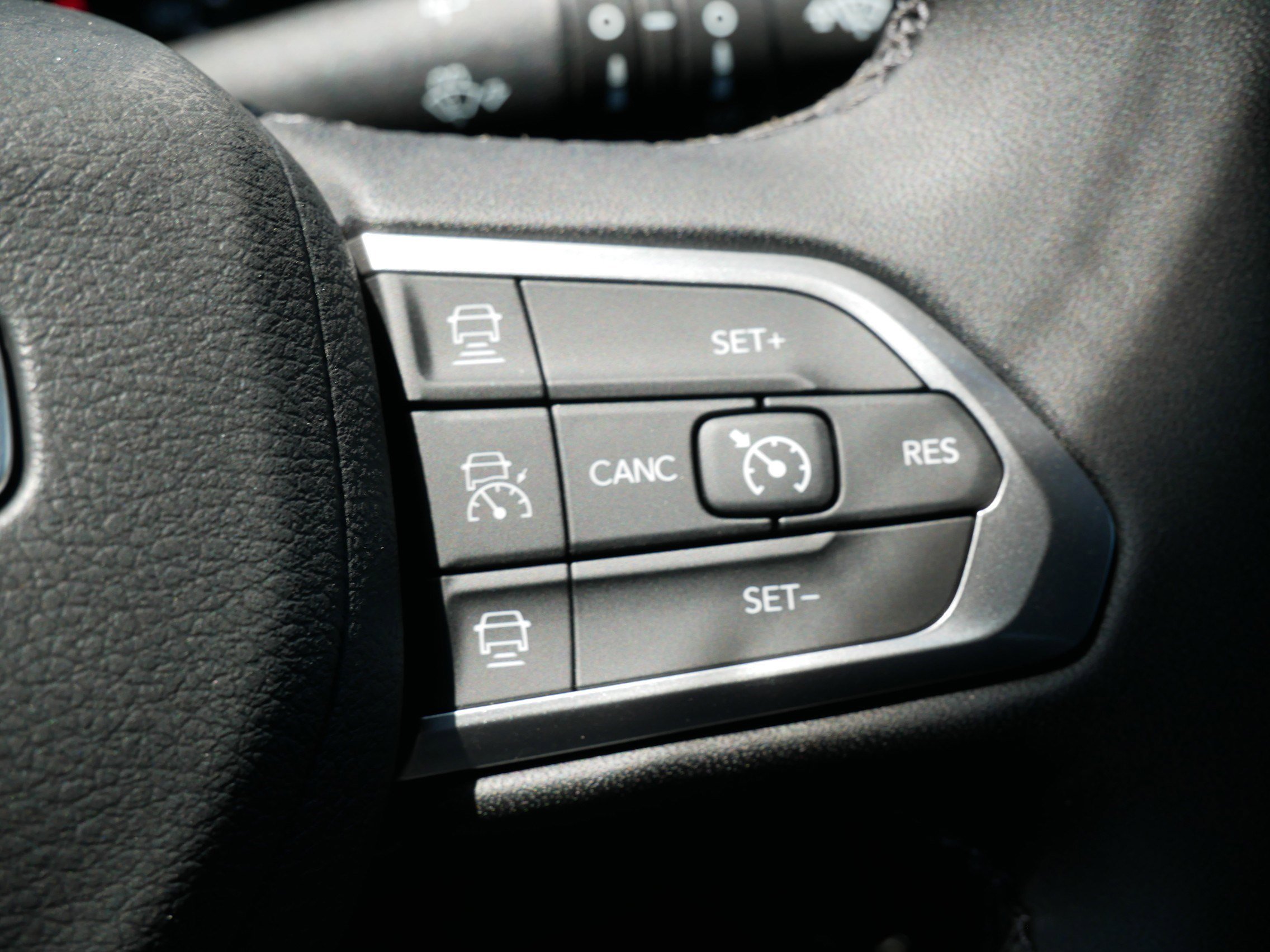 2025 Jeep Compass Limited photo 19