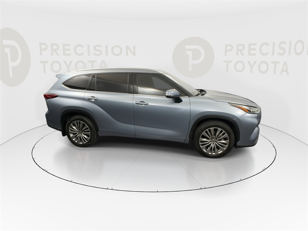 2021 Toyota Highlander Platinum photo 23