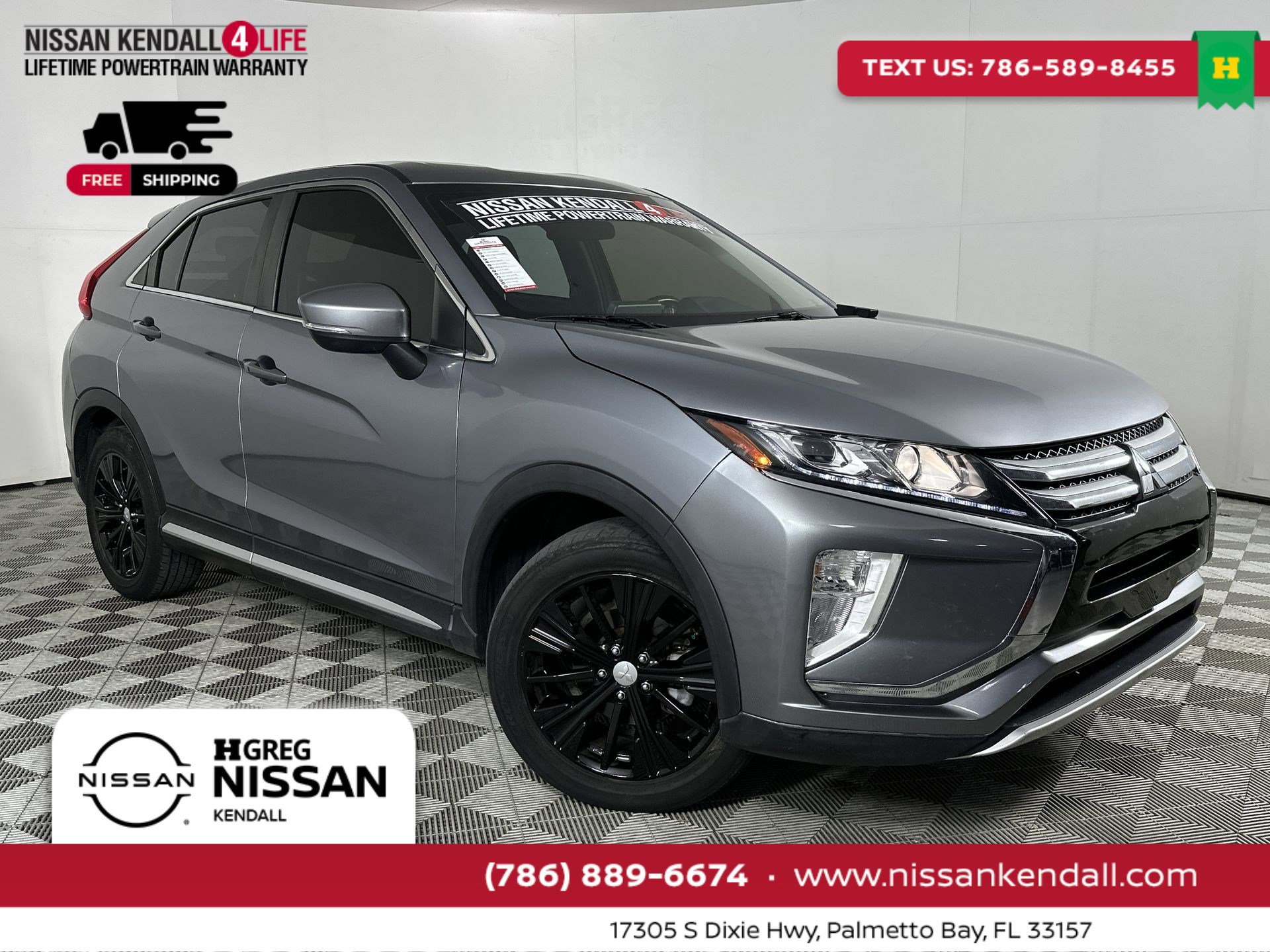 2020 Mitsubishi Eclipse Cross SE's photo