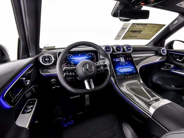 2026 Mercedes Benz GLC 300 photo 13