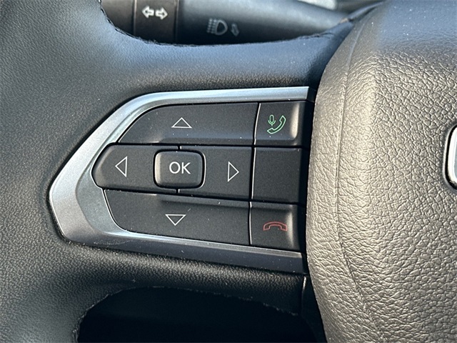 2024 Jeep Compass Latitude photo 17