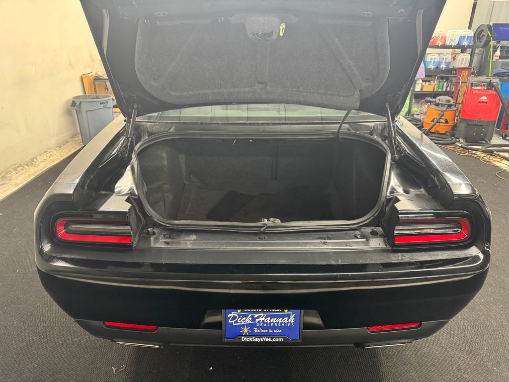 2023 Dodge Challenger SXT photo 16