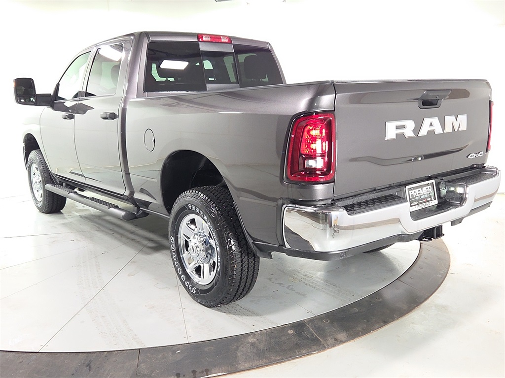 2026 Ram 2500 Tradesman photo 4