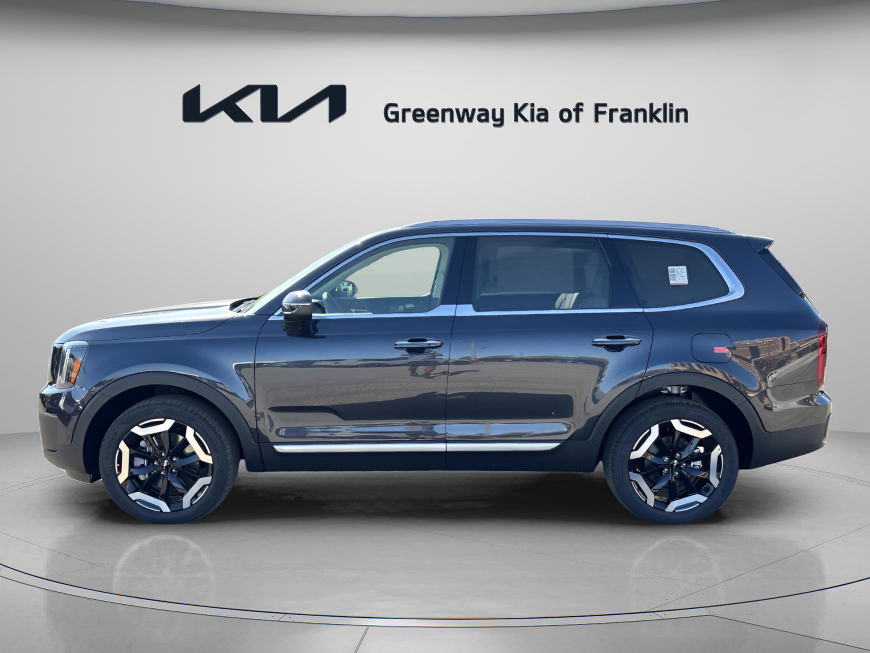 2025 Kia Telluride S photo 4