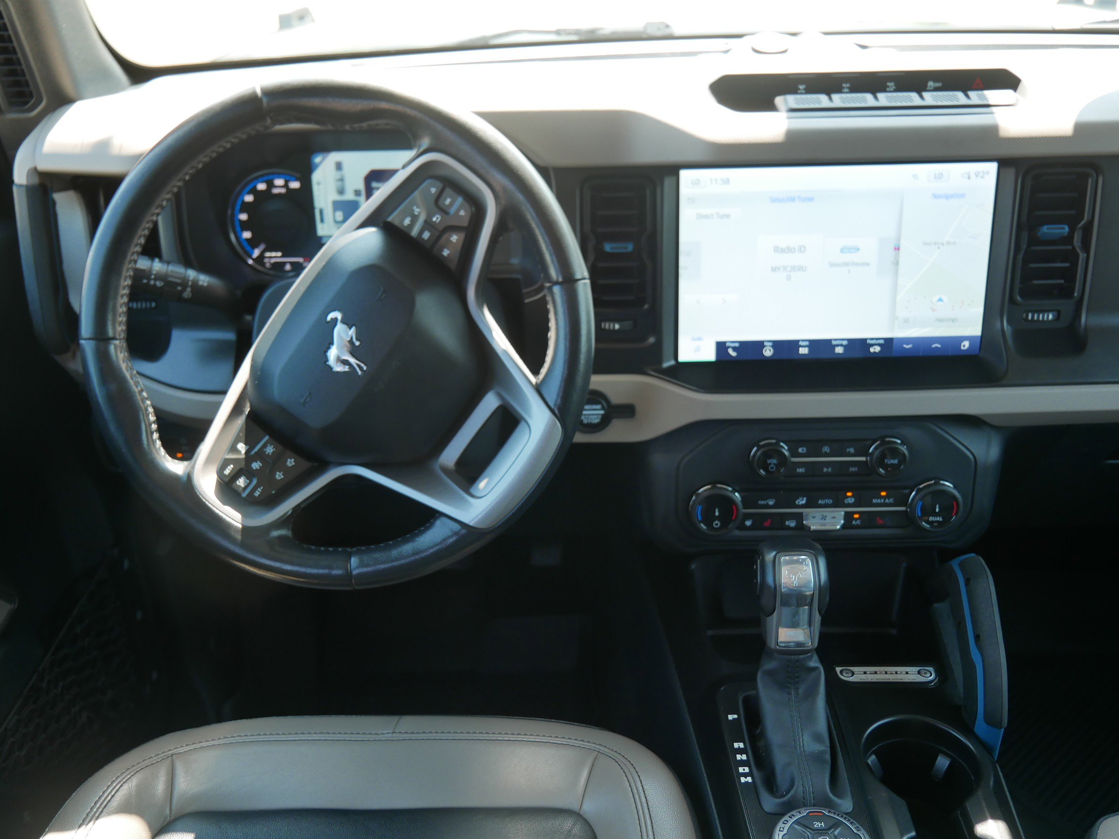 2022 Ford Bronco Wildtrak photo 16