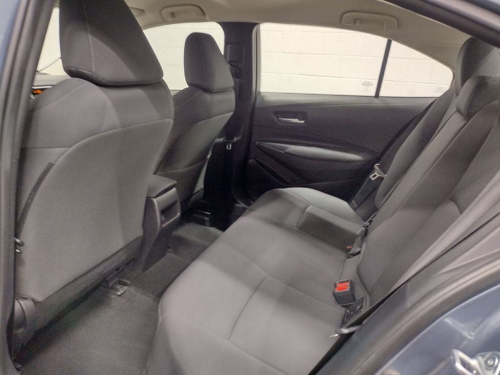 2021 Toyota Corolla LE photo 20