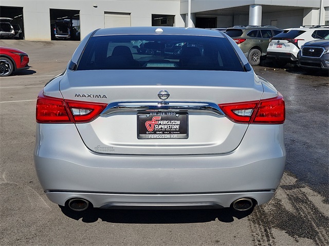 2016 Nissan Maxima S photo 3