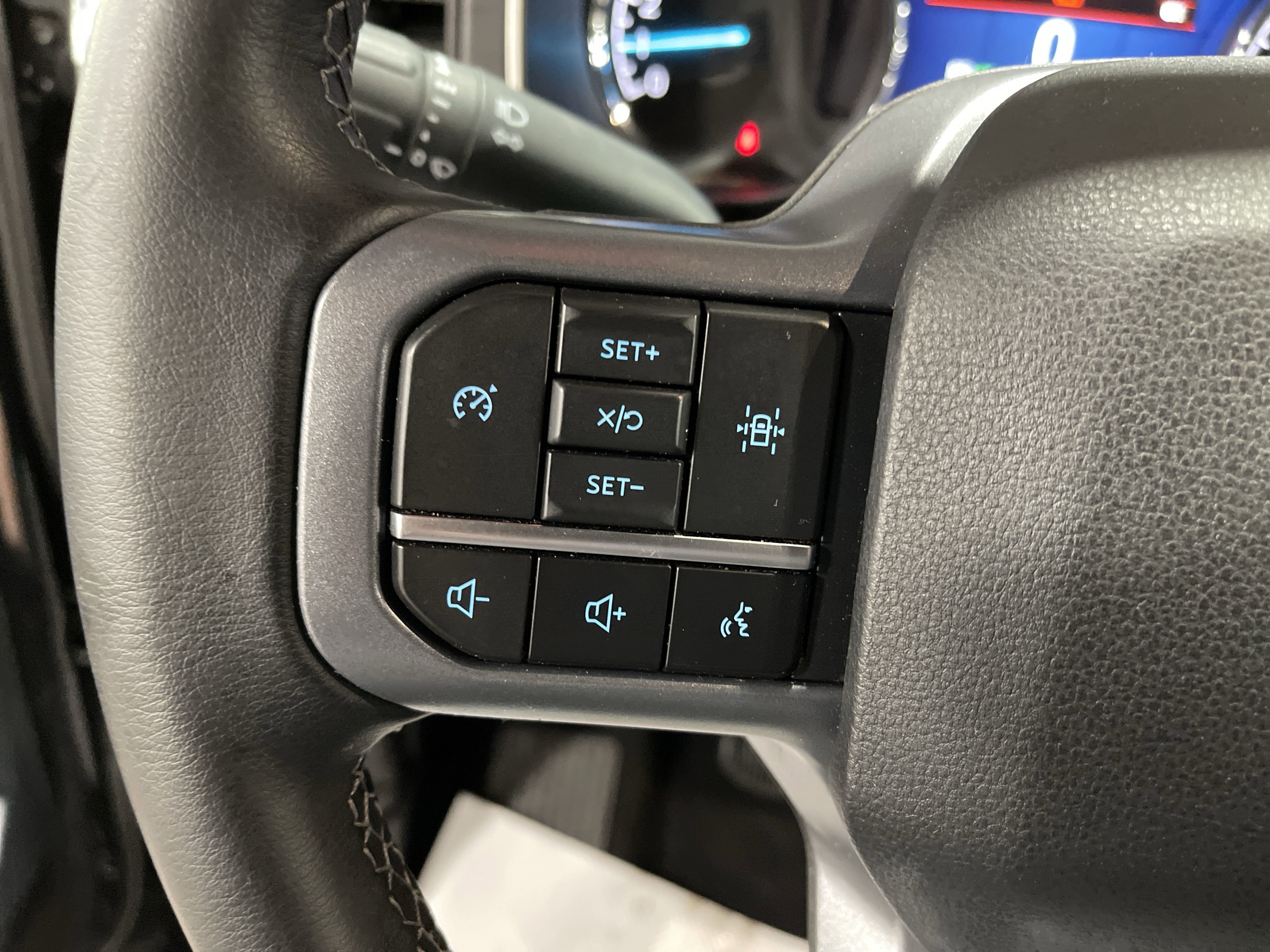 2023 Ford F-150 XL photo 7