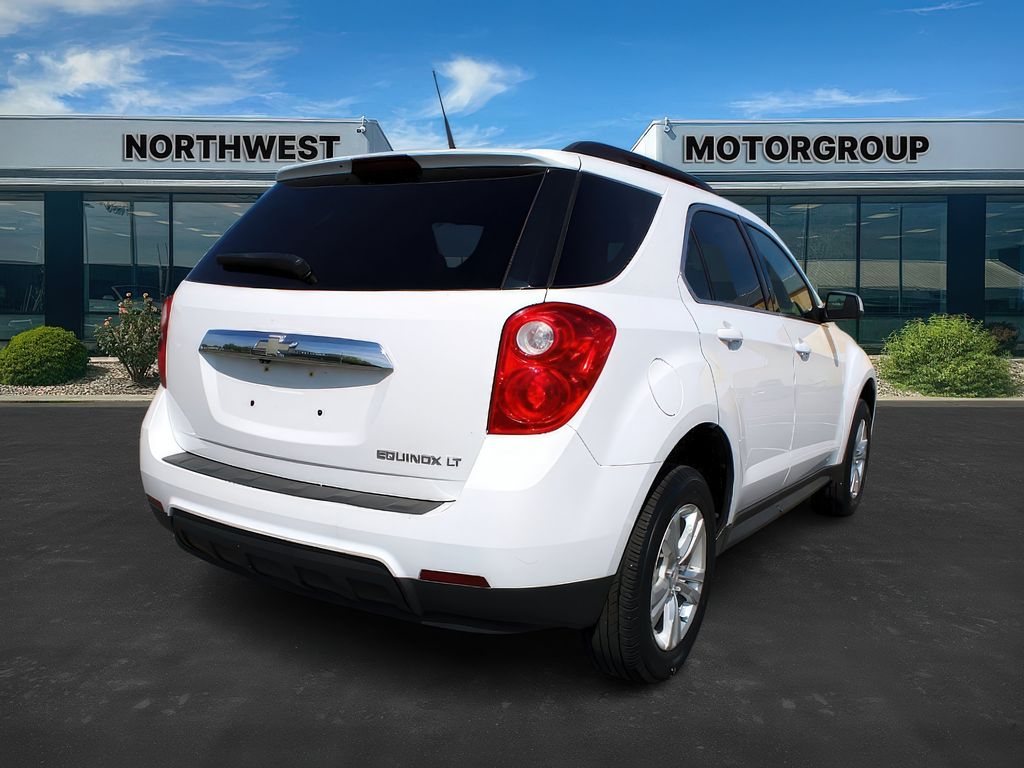 2011 Chevrolet Equinox photo 7