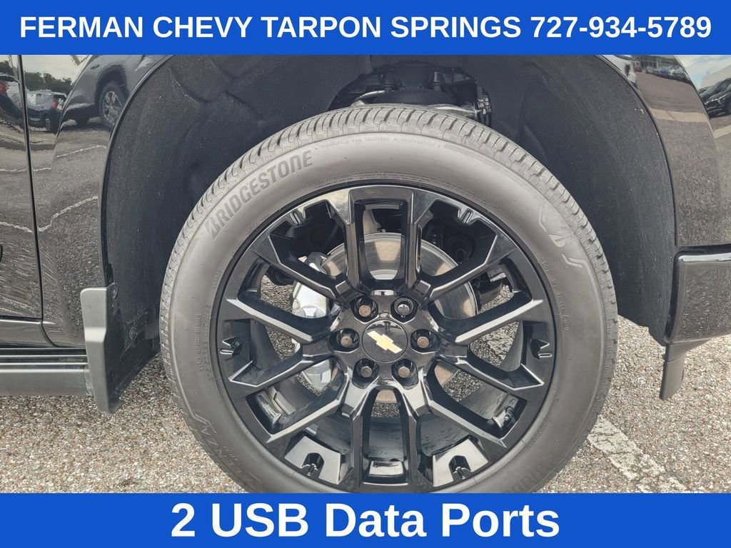 2025 Chevrolet Silverado 1500 High Country photo 10