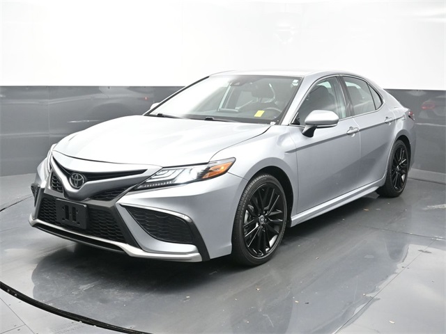 2024 Toyota Camry XSE's photo