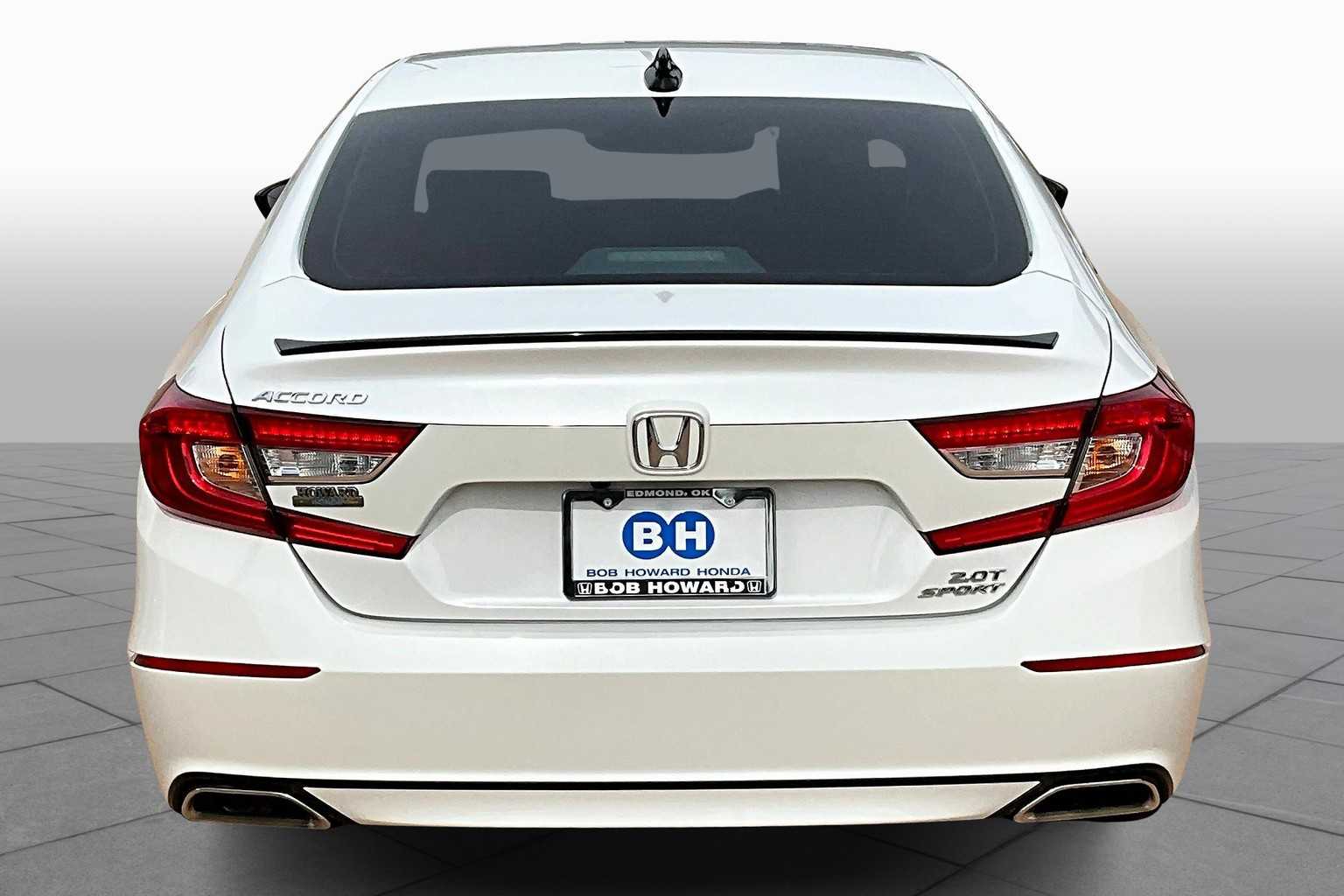 2022 Honda Accord Sport photo 4
