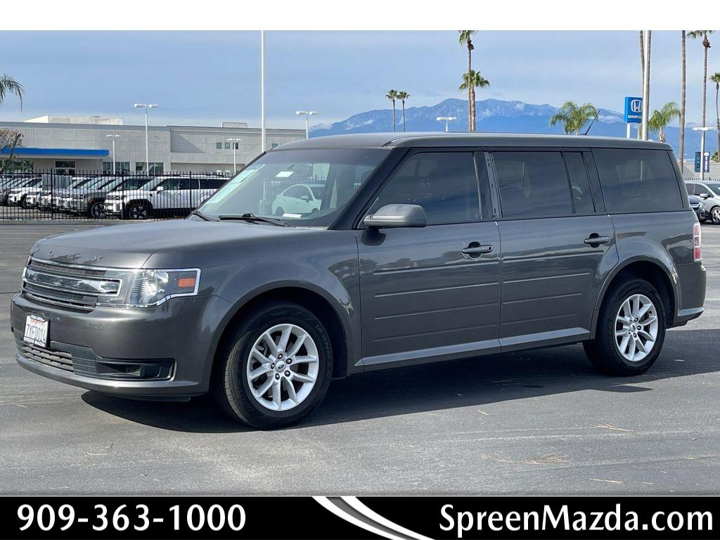 2017 Ford Flex SE's photo