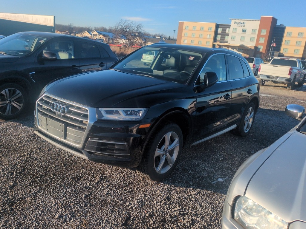 2018 Audi Q5 S Line Premium Plus's photo