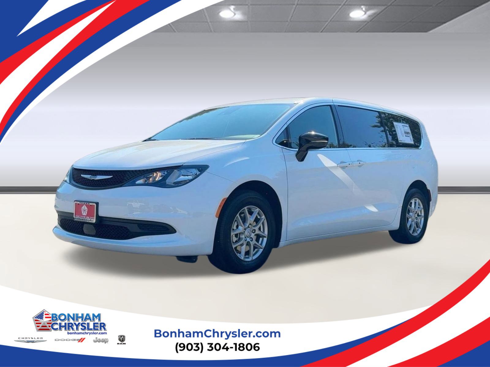 2026 Chrysler Voyager LX's photo