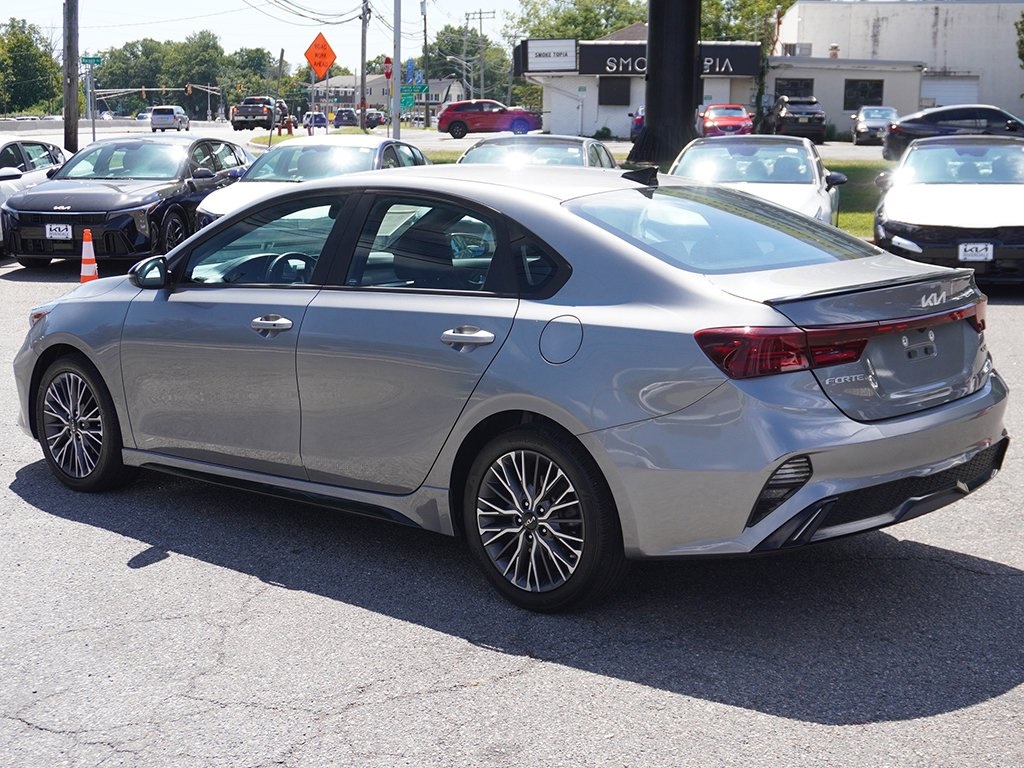 2023 Kia Forte GT-Line photo 9