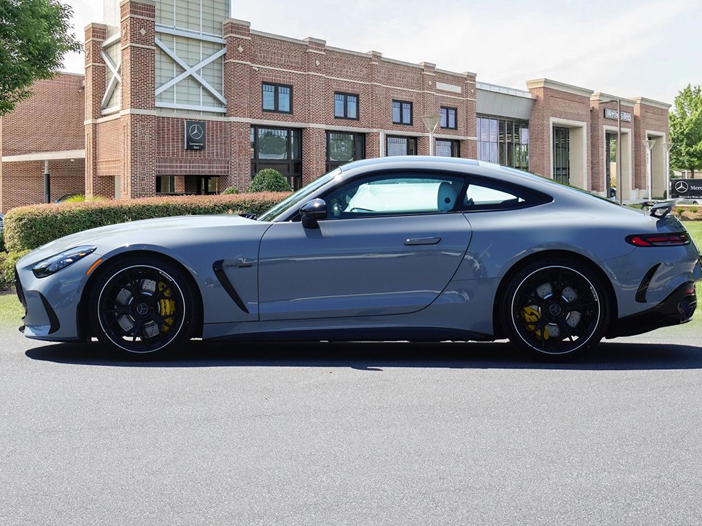 2026 Mercedes Benz AMG GT photo 8