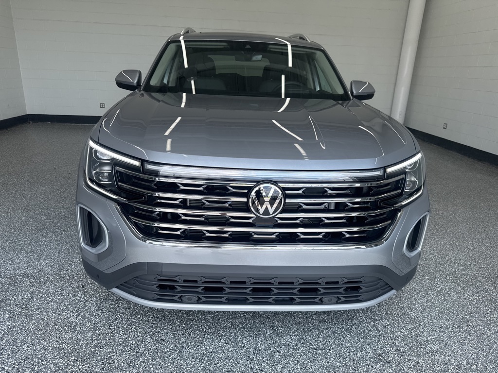 2026 Volkswagen Atlas SEL photo 6