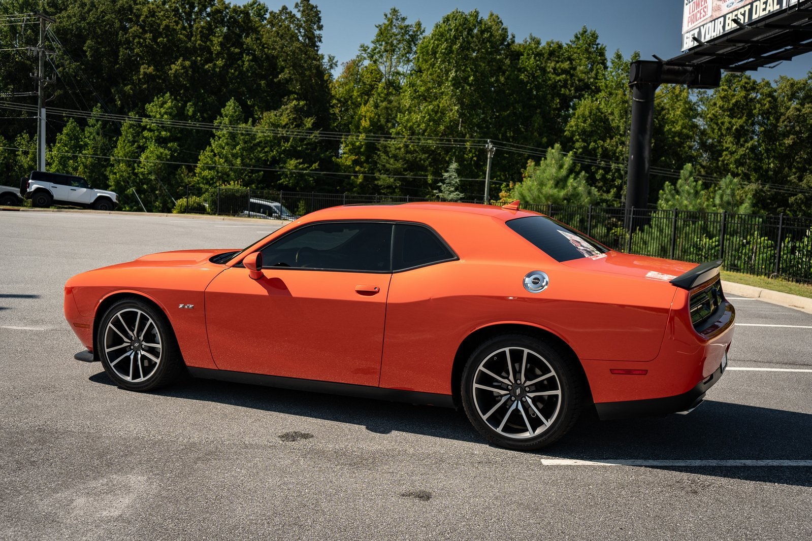 2023 Dodge Challenger R/T photo 7
