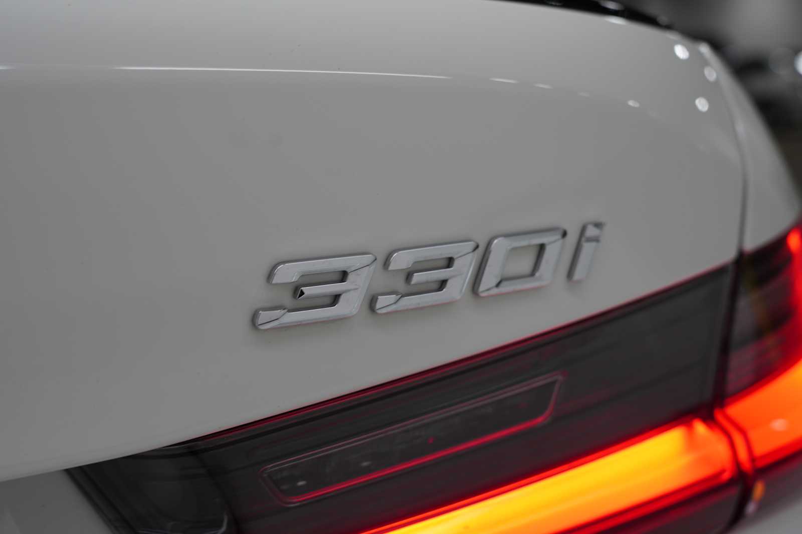 2025 Bmw 330i xDrive photo 10