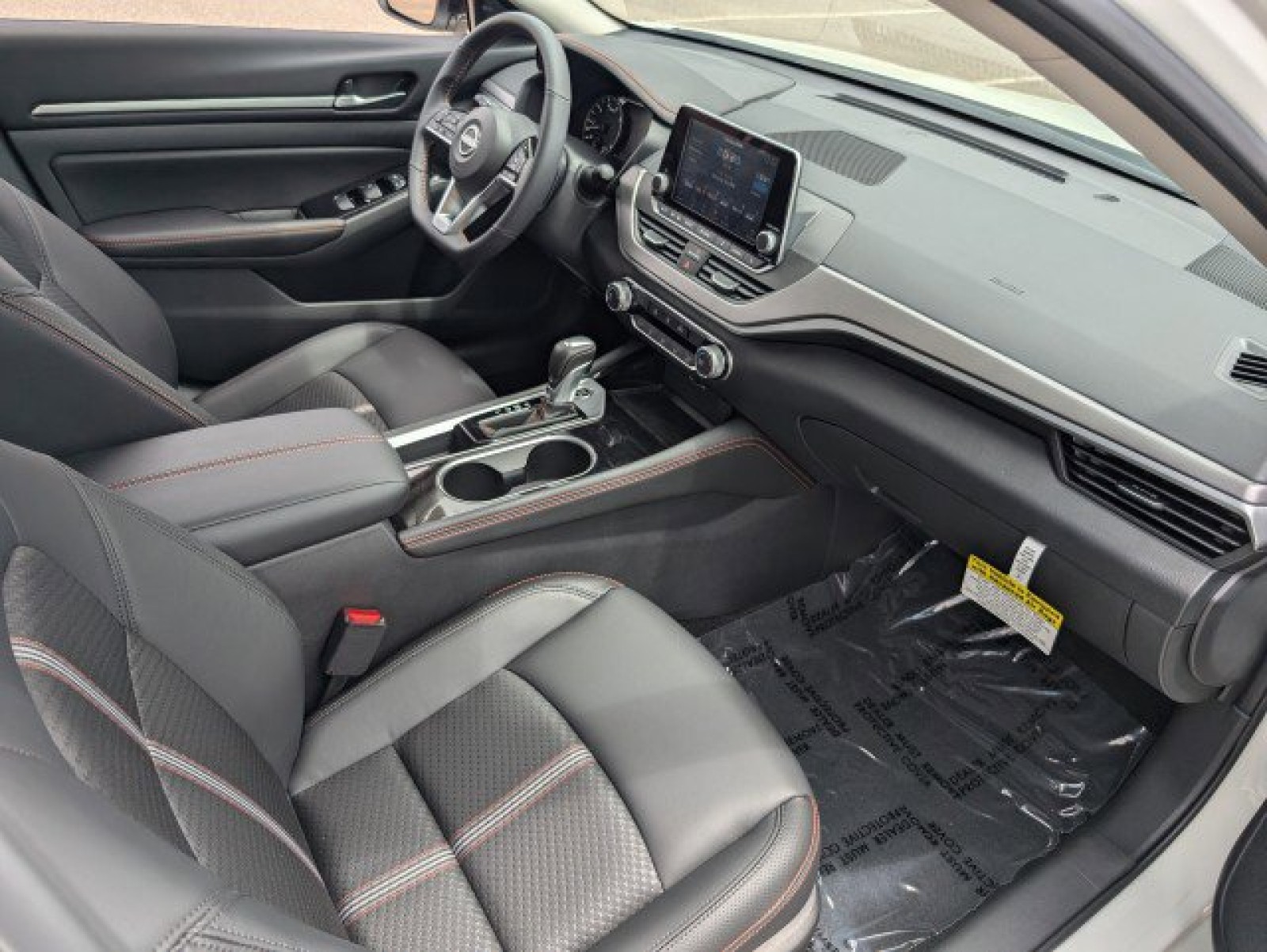 Used 2024 PEARL WHIT Nissan 2.5 SR image 26