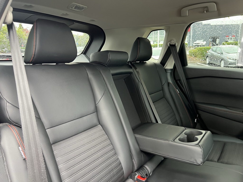 2025 Nissan Rogue SV photo 27
