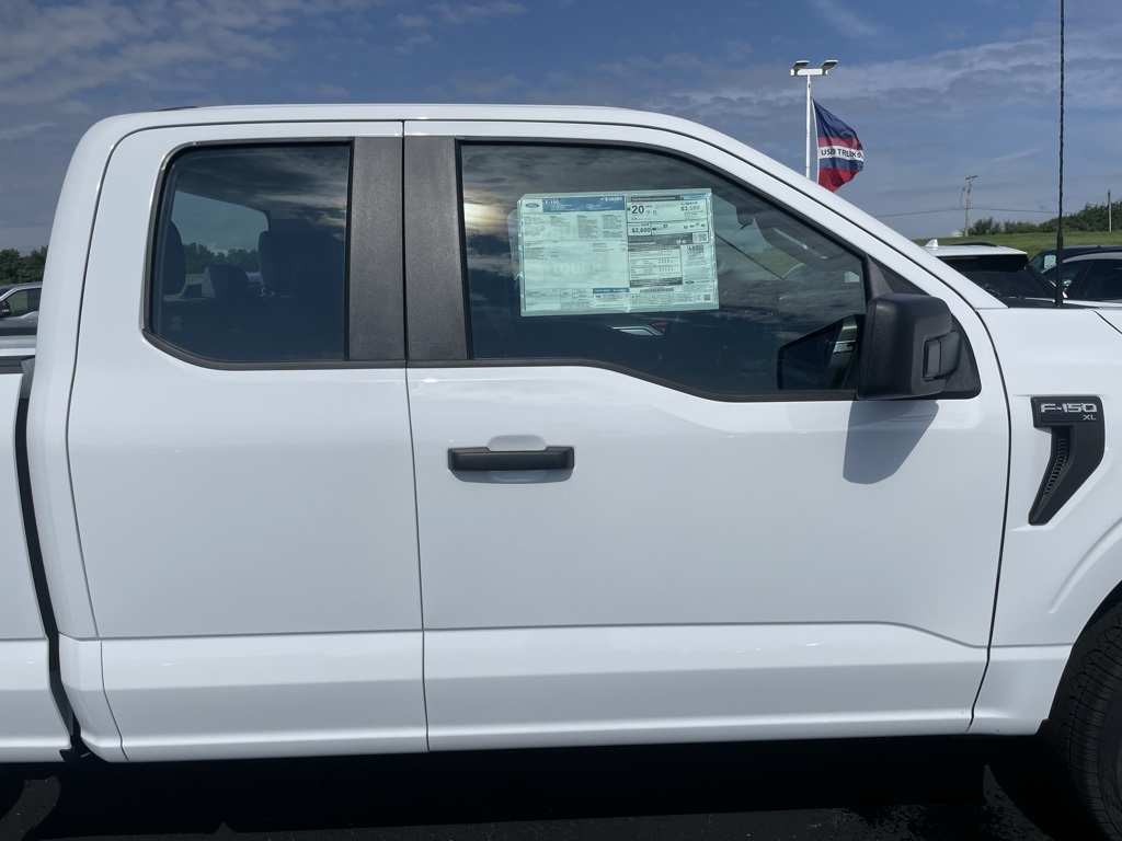 2025 Ford F-150 XL photo 23