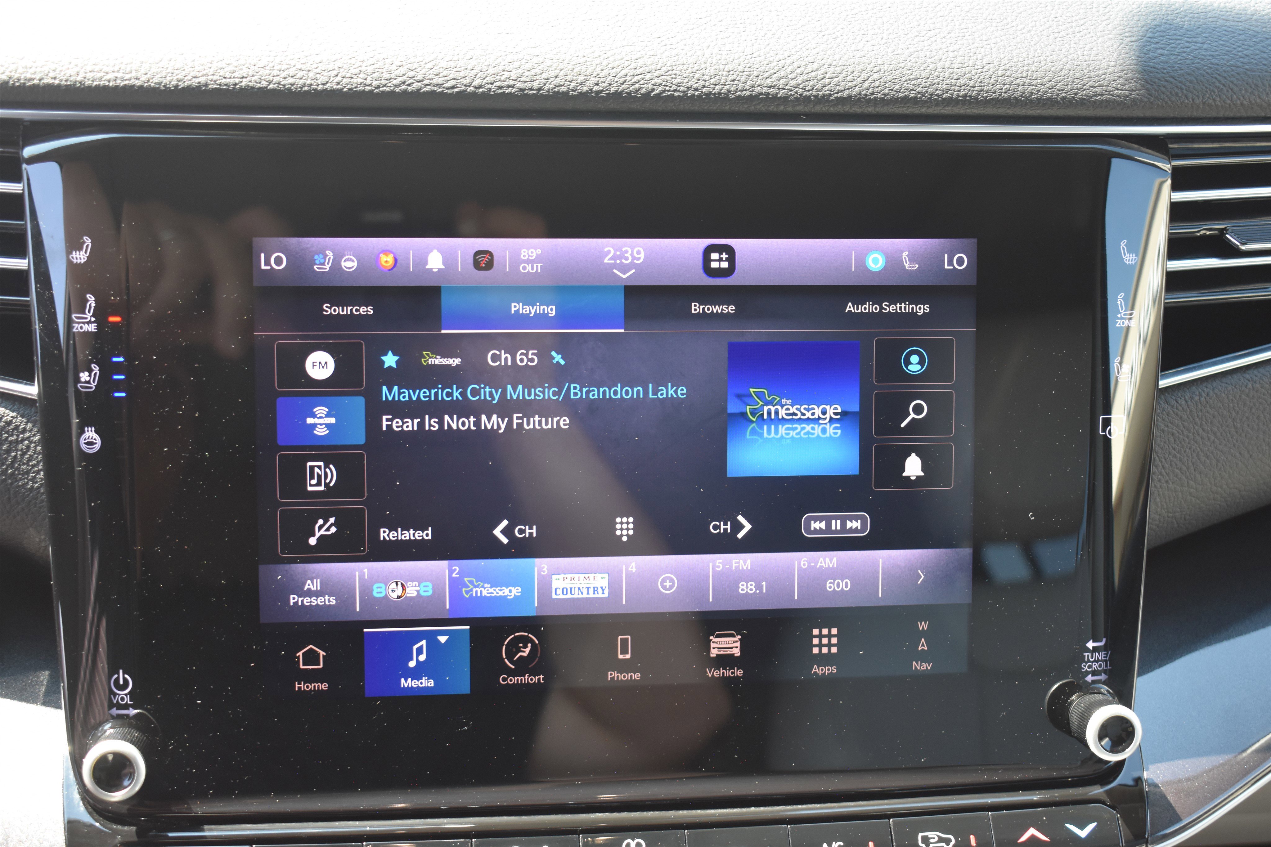 2024 Jeep Wagoneer Base photo 16