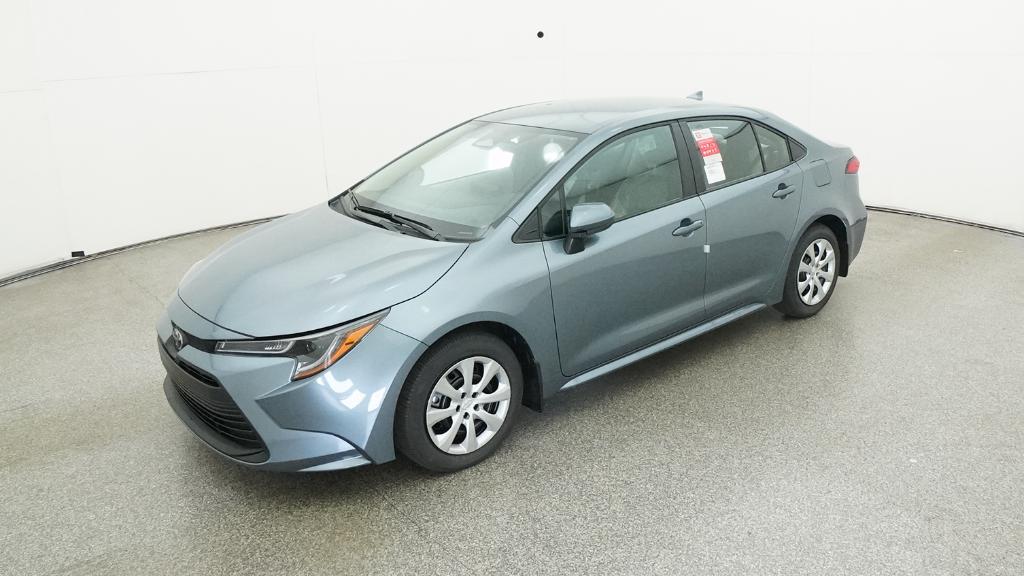 2026 Toyota Corolla LE's photo