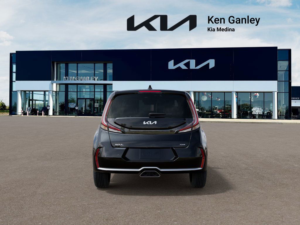2025 Kia Soul GT-Line photo 3