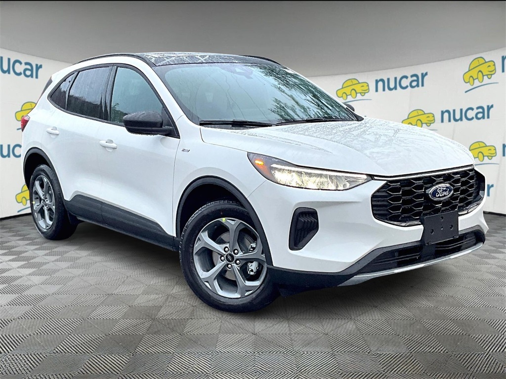 2026 Ford Escape ST-Line's photo