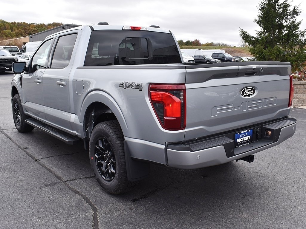 2025 Ford F-150 XLT photo 3