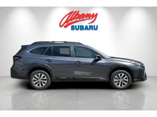 2025 Subaru Outback Premium photo 3