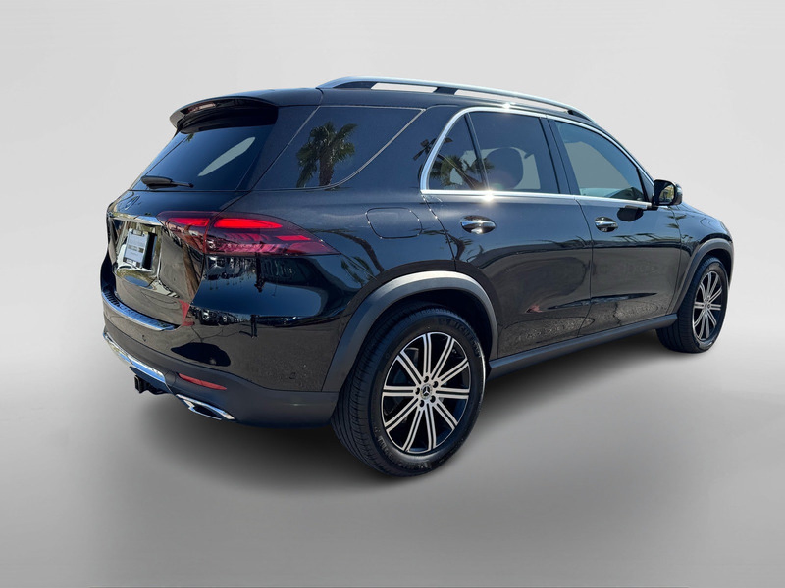 2025 Mercedes Benz GLE 350 4MATIC photo 5
