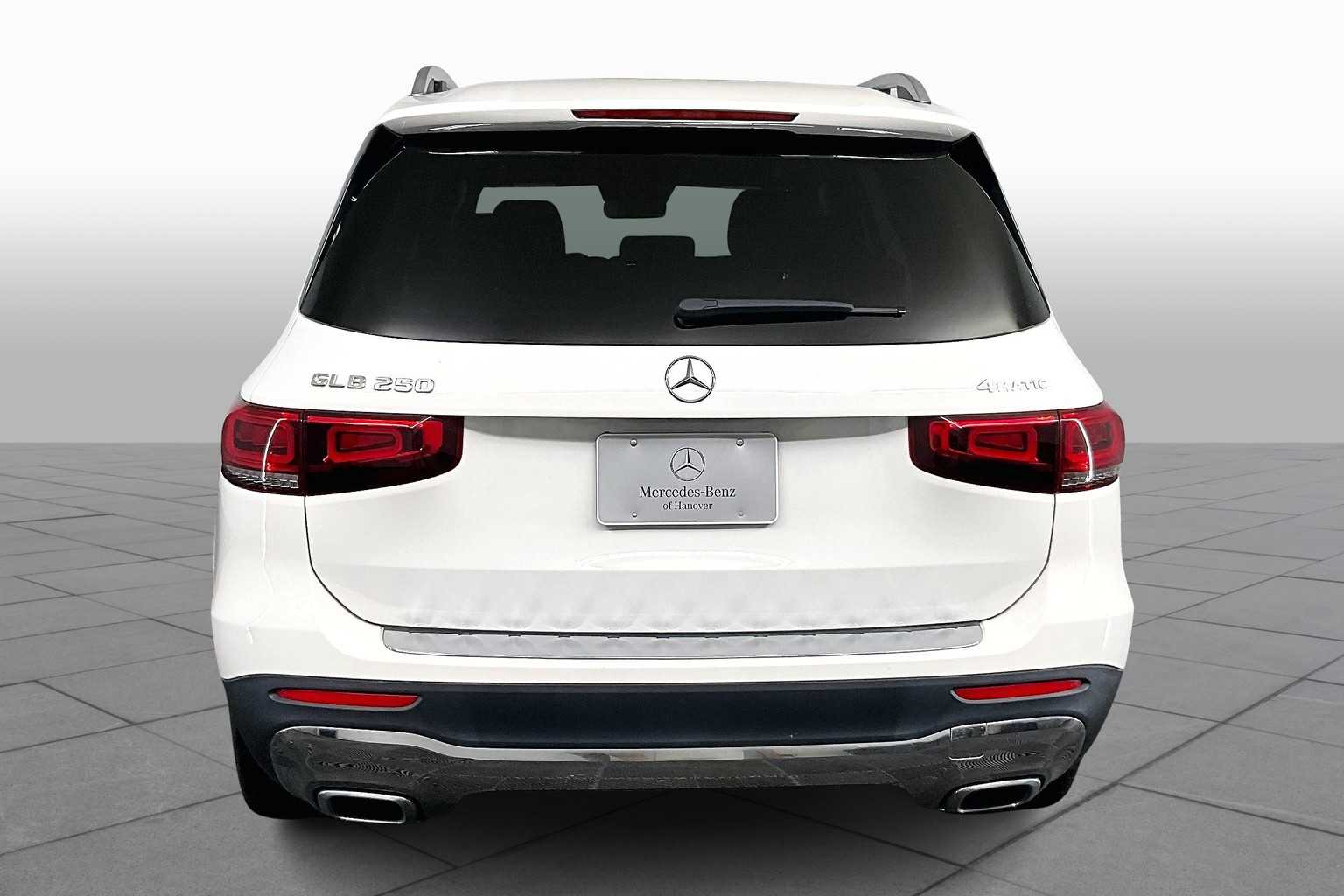 2021 Mercedes Benz GLB 250 4MATIC photo 4