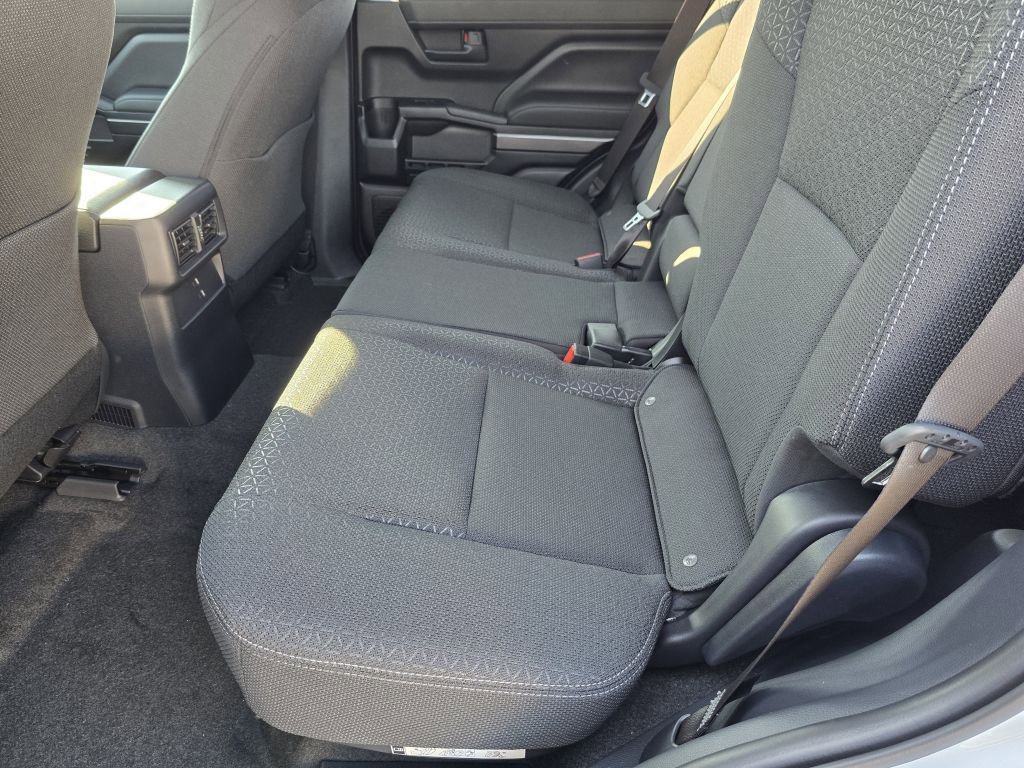 2025 Toyota 4Runner SR5 photo 10