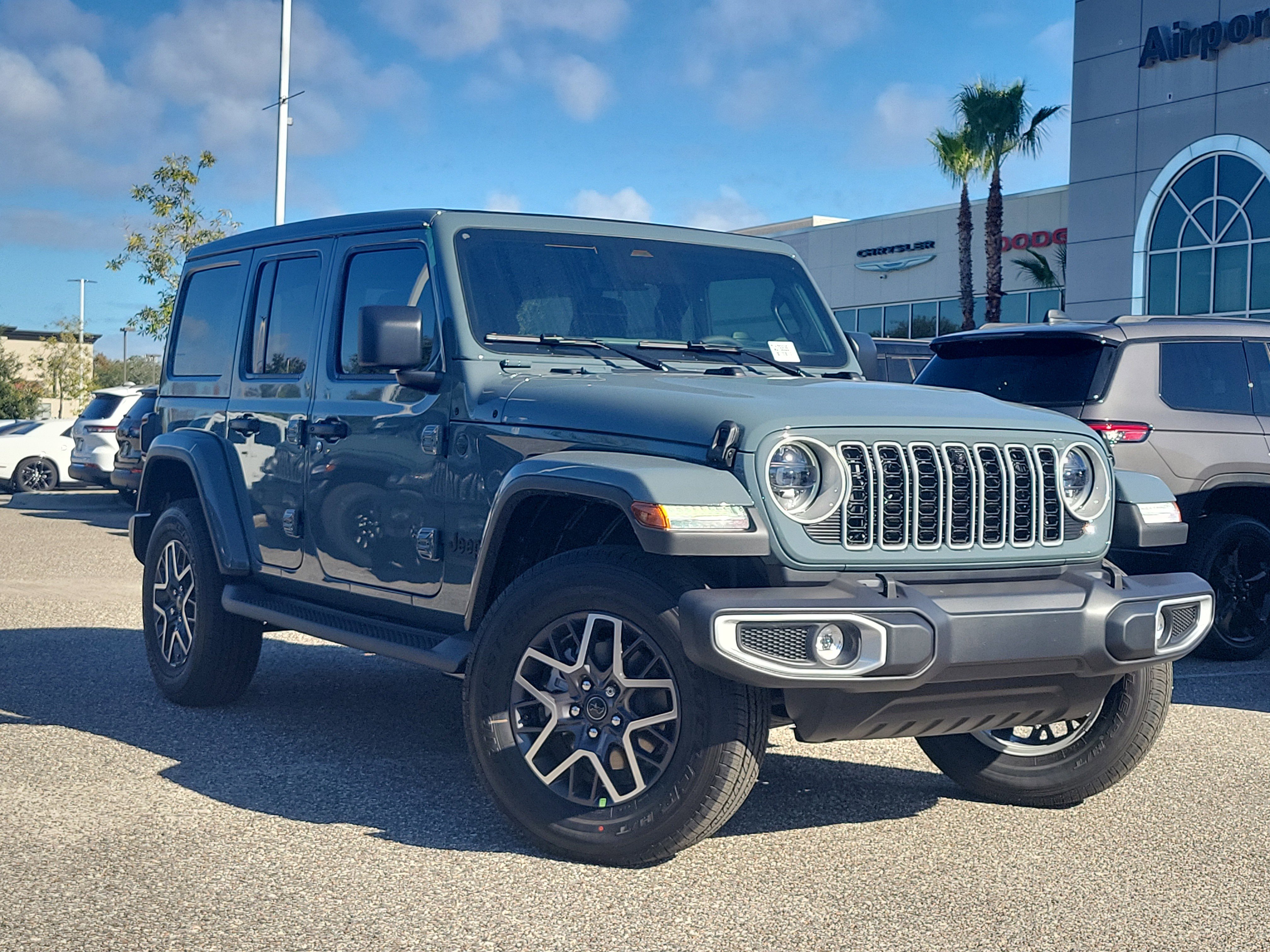 2026 Jeep Wrangler 4-Door Sahara's photo